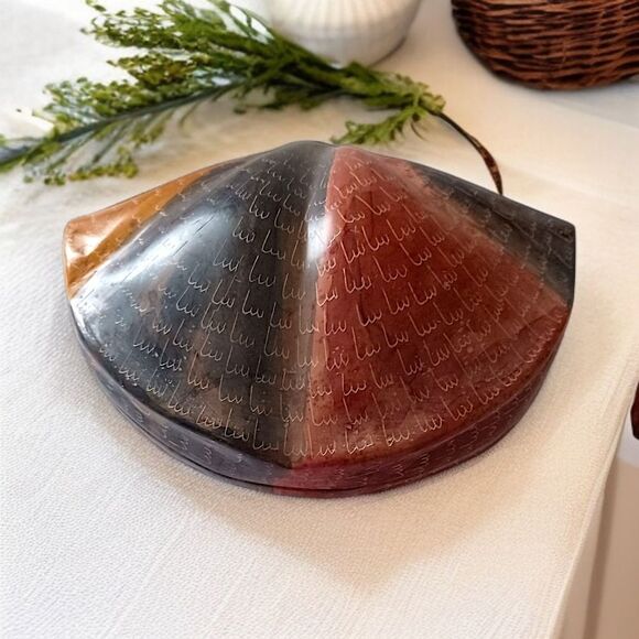 Soapstone Shell Trinket Box Dish Lidded Scallop Seashell Hand Carved Beachy Vtg - Picture 1 of 16